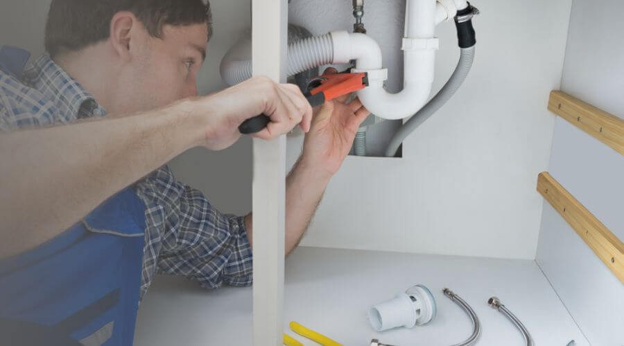 Professional Leak Detection Services in Covert, MI